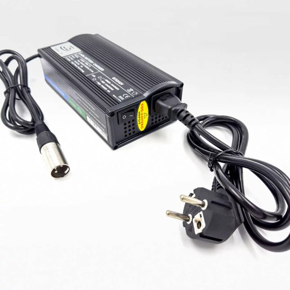 FreedomChair Ladegerät 5A