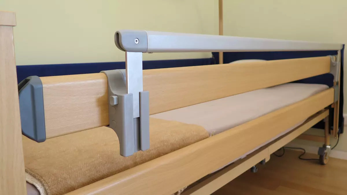 Erhöhung der Seitensicherungen 7cm Burmeier Pflegebetten