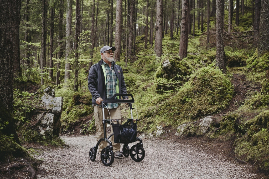 Leichtgewichtrollator AR 2025 Komplettpaket + gratis Carbon-Gehstock von SALJOL