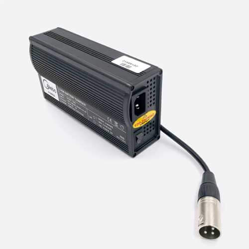 FDC Zubehör Ladegerät 5A (außer A09 und A08L Vollausstattung)