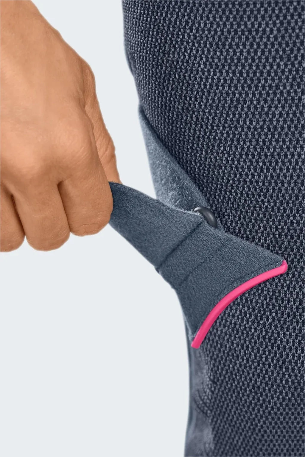 Knieorthese Genumedi PT extraweit mit Haftband von medi