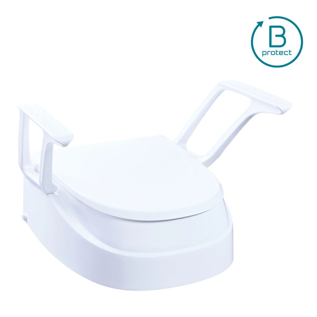 Toilettensitzerhöhung SmartFix B-Protect von Dietz mit geschlossenem Deckel und hochklappbaren Armlehnen, weiß, mit B-Protect-Logo für antivirale und antibakterielle Oberfläche.
