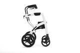 Rollz Motion 2.1 Rollator in Pebble White, rechte Seitenansicht mit ergonomischem Griffsystem.