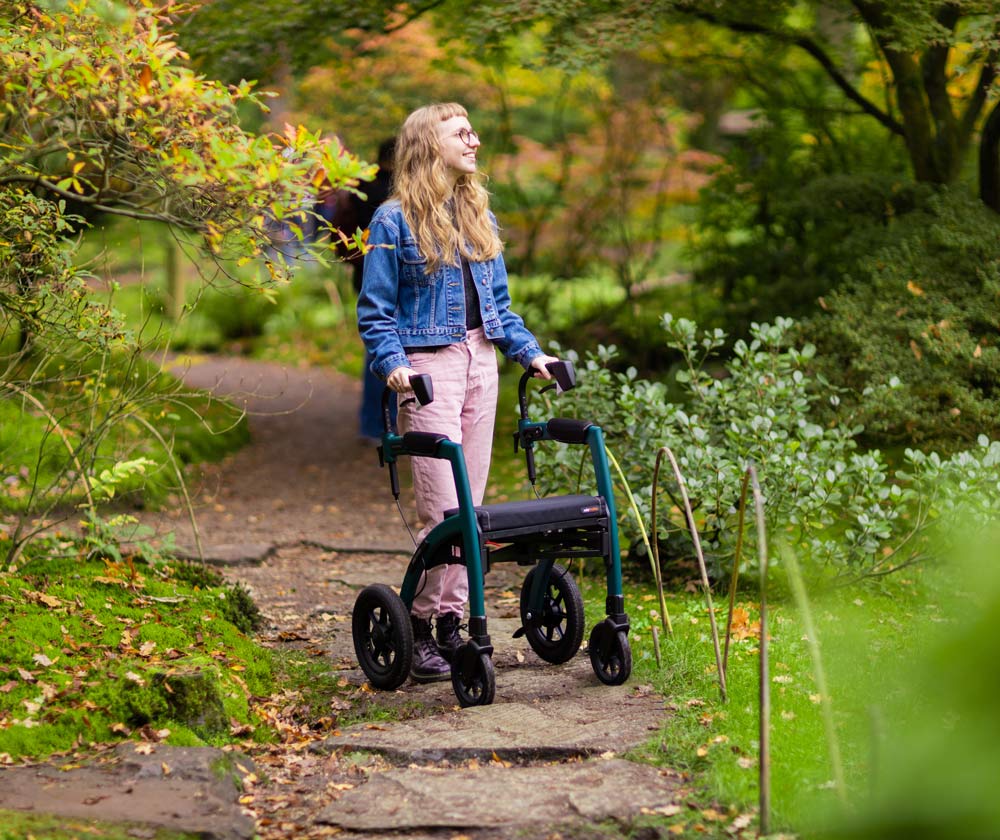 Geländerollstuhl & -rollator Rollz Motion Performance