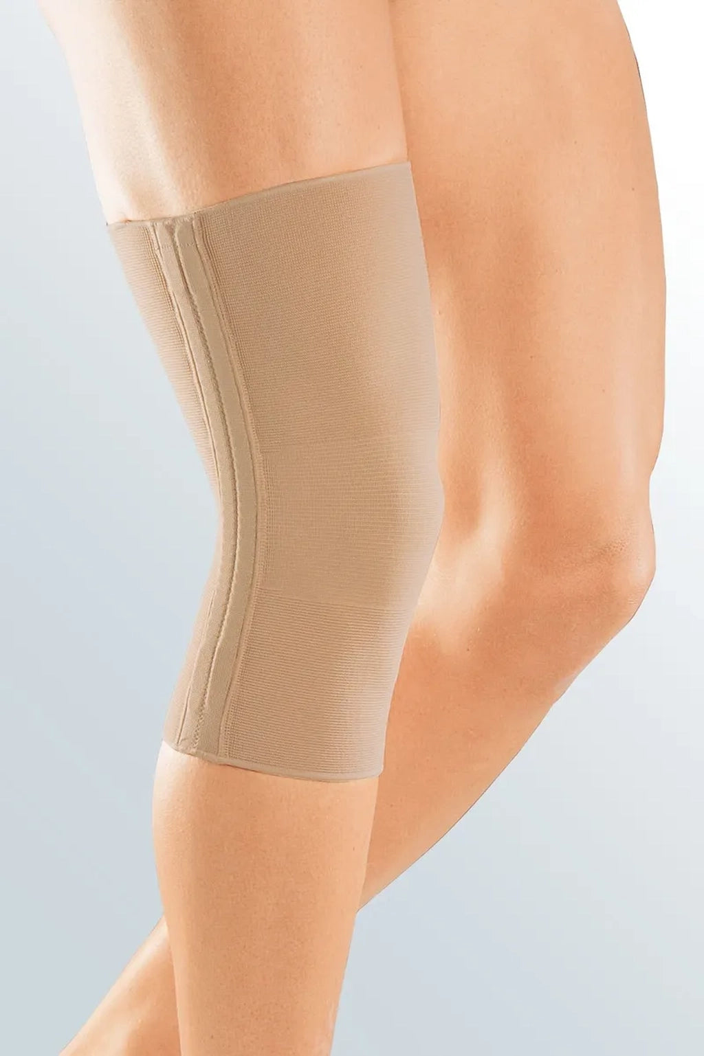 Zweizug-Kniebandage mit Noppenband von medi
