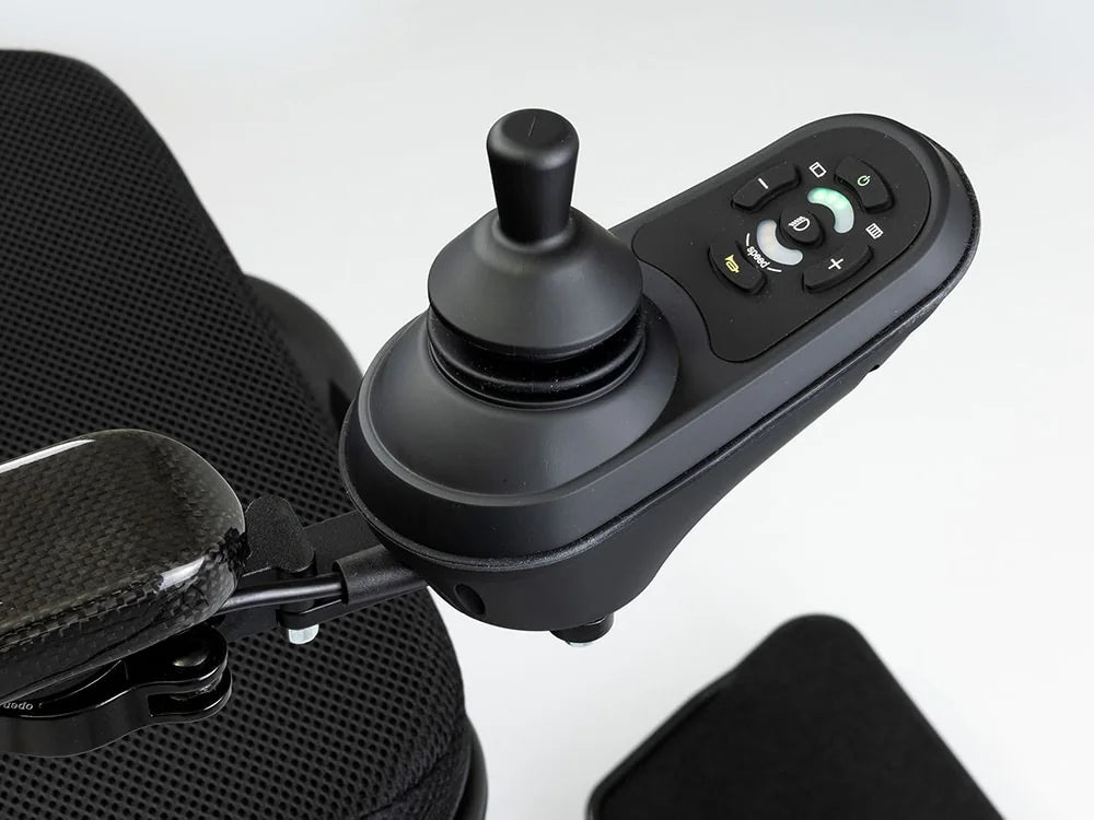 Elektrorollstuhl FreedomChair A12S Carbon